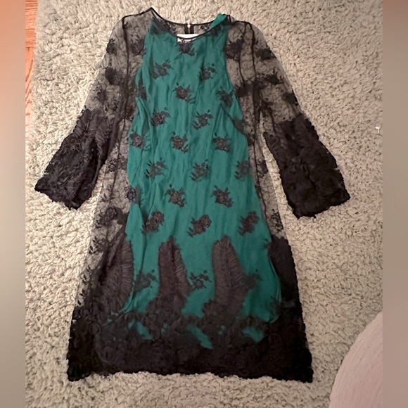 3.1 Phillip Lim Dresses & Skirts - 3.1 Philip Lim 2 Piece Green and Black Lace Dress with Bell Sleeves Size 4